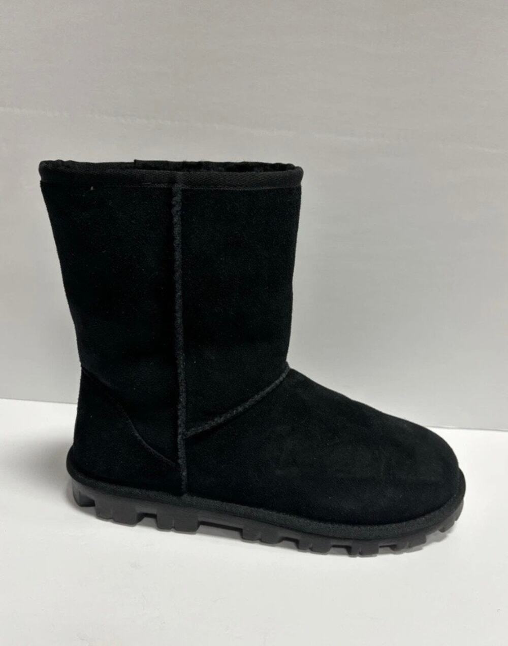 UGG Women's Essential Short Black Boots - Size 10 (new)
